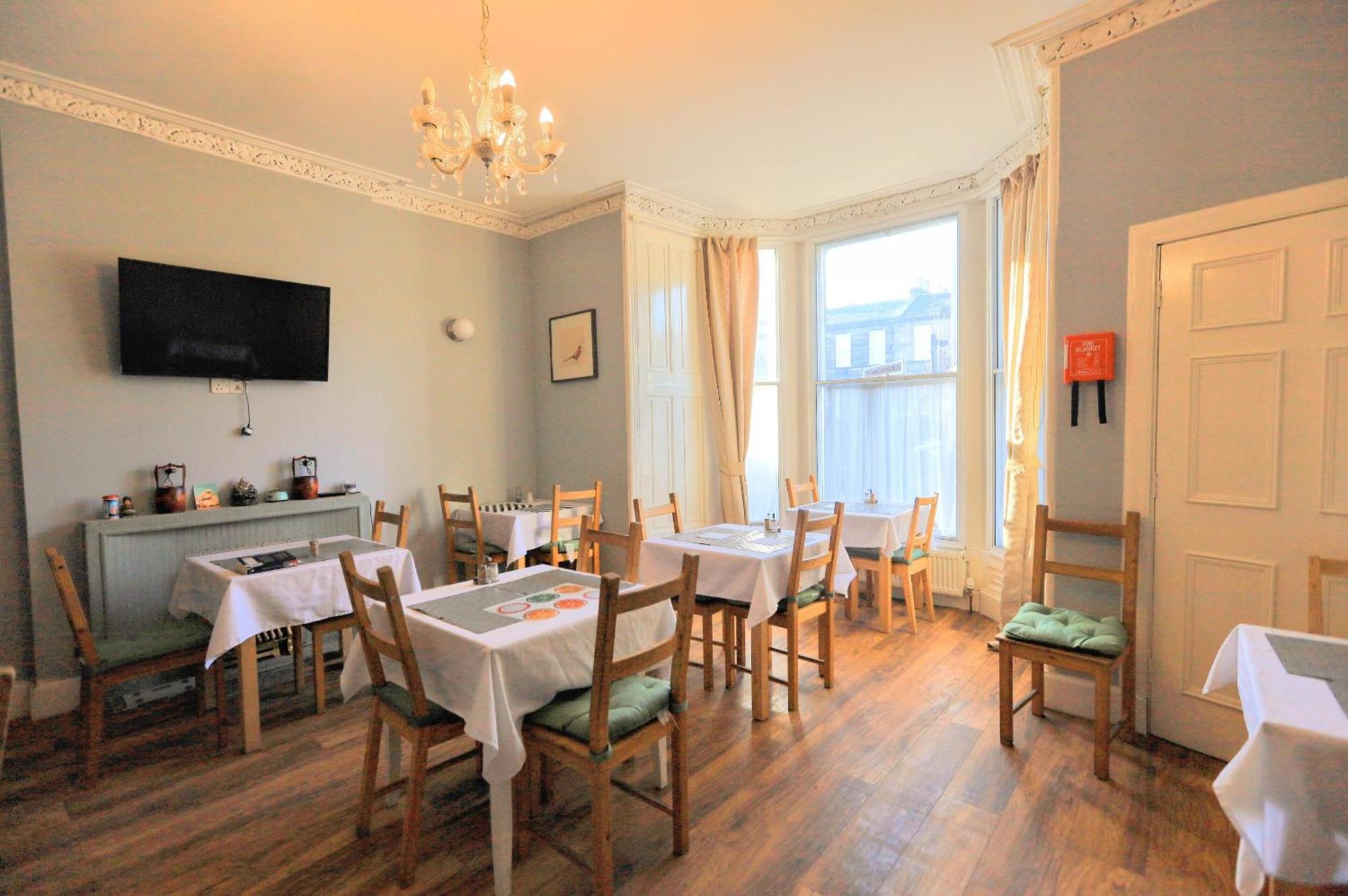 Edinburgh Holiday Guest House — Photos 3